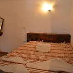 Parodosiako Diamerisma Rochari *